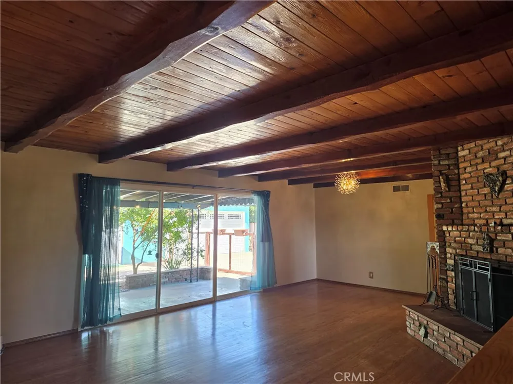 932 W Granada Court Ontario, CA 91762