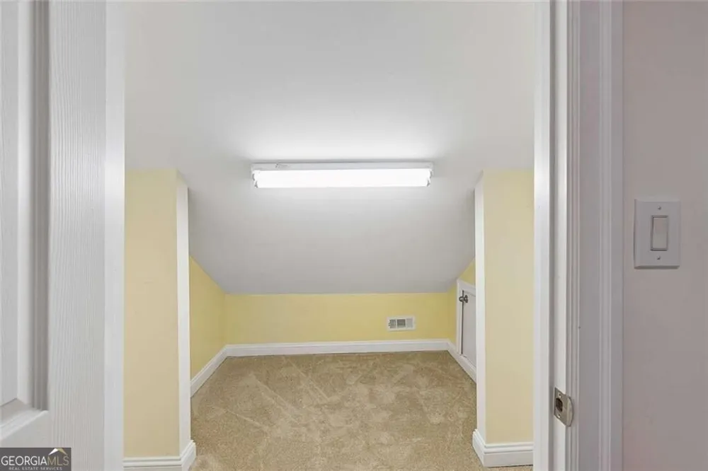 805 Holmes ST NW Atlanta, GA 30318