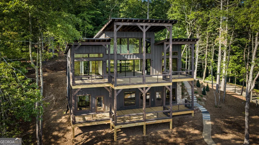 191 Green Ridge RD Blue Ridge, GA 30513