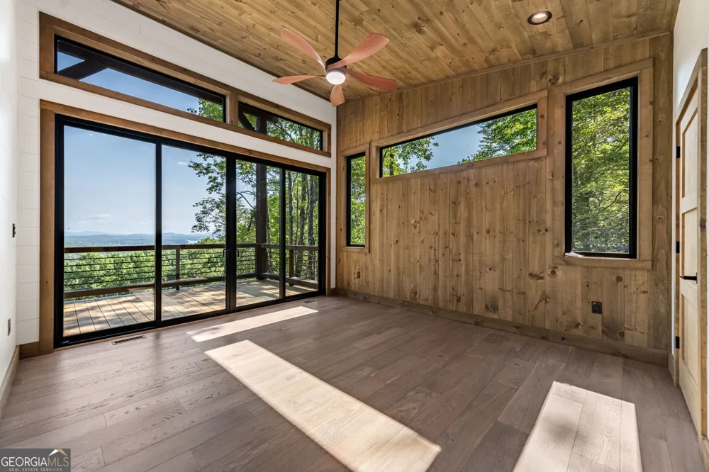 191 Green Ridge RD Blue Ridge, GA 30513