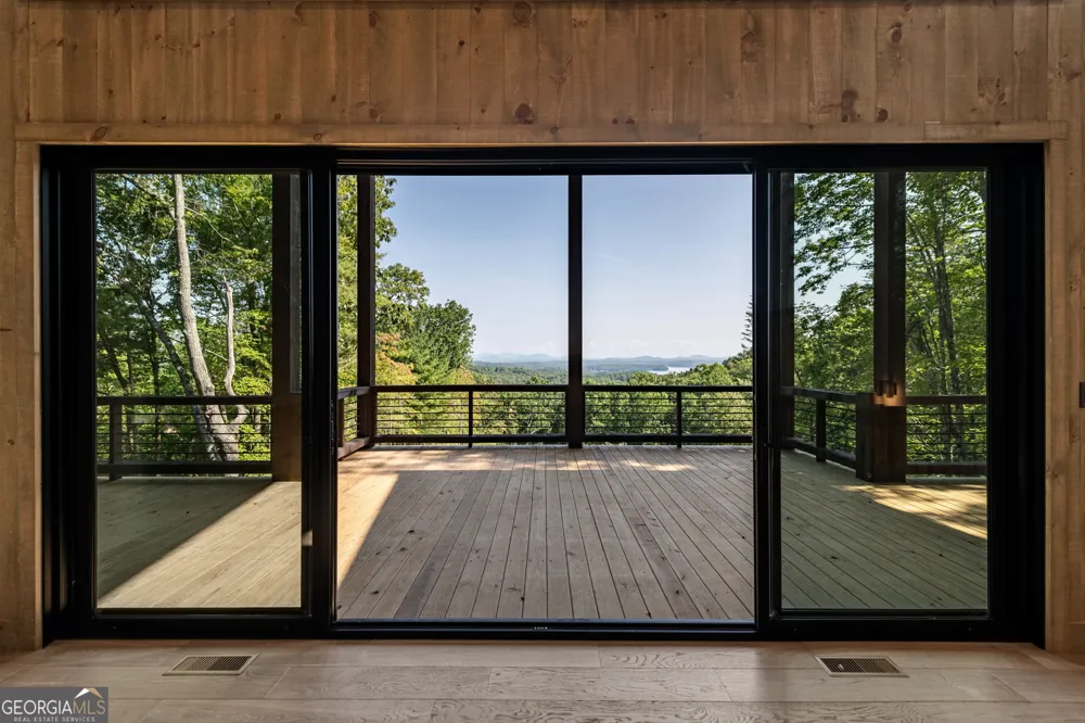 191 Green Ridge RD Blue Ridge, GA 30513