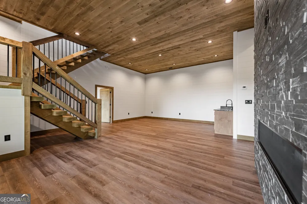 191 Green Ridge RD Blue Ridge, GA 30513