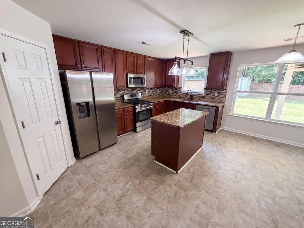 538 Walnut WAY Palmetto, GA 30268