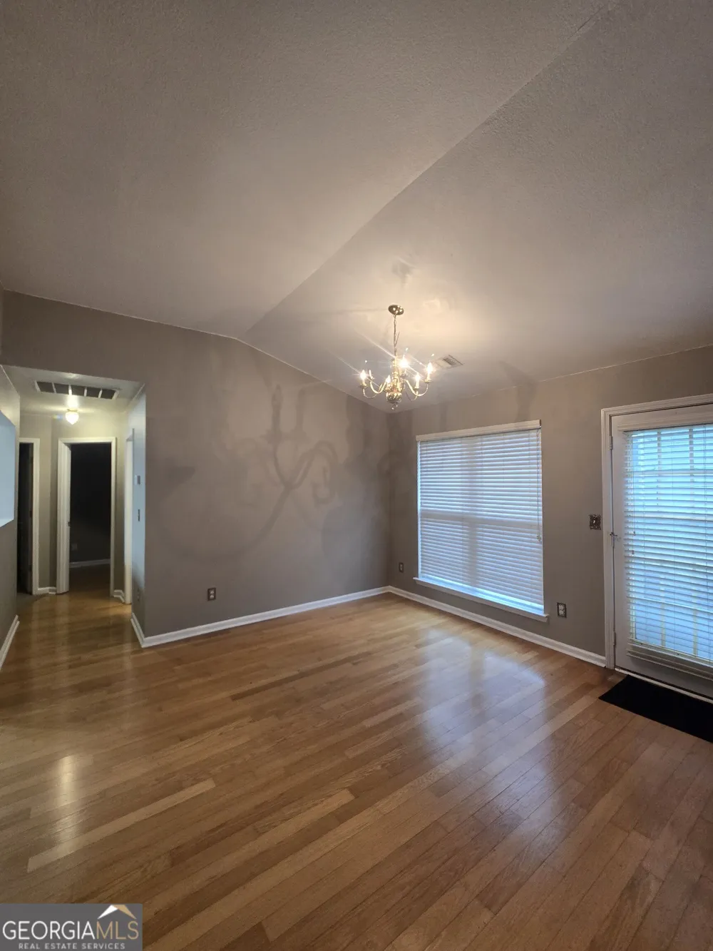 246 Beaumont HTS Macon, GA 31206