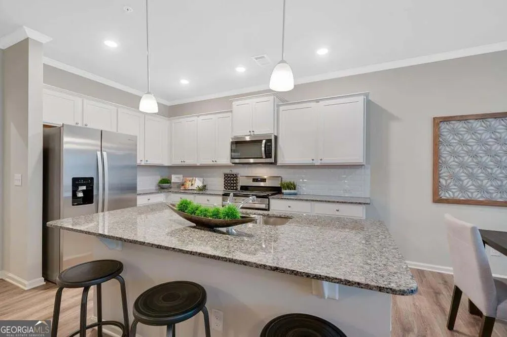 230 Lower Pheasant LN Woodstock, GA 30188