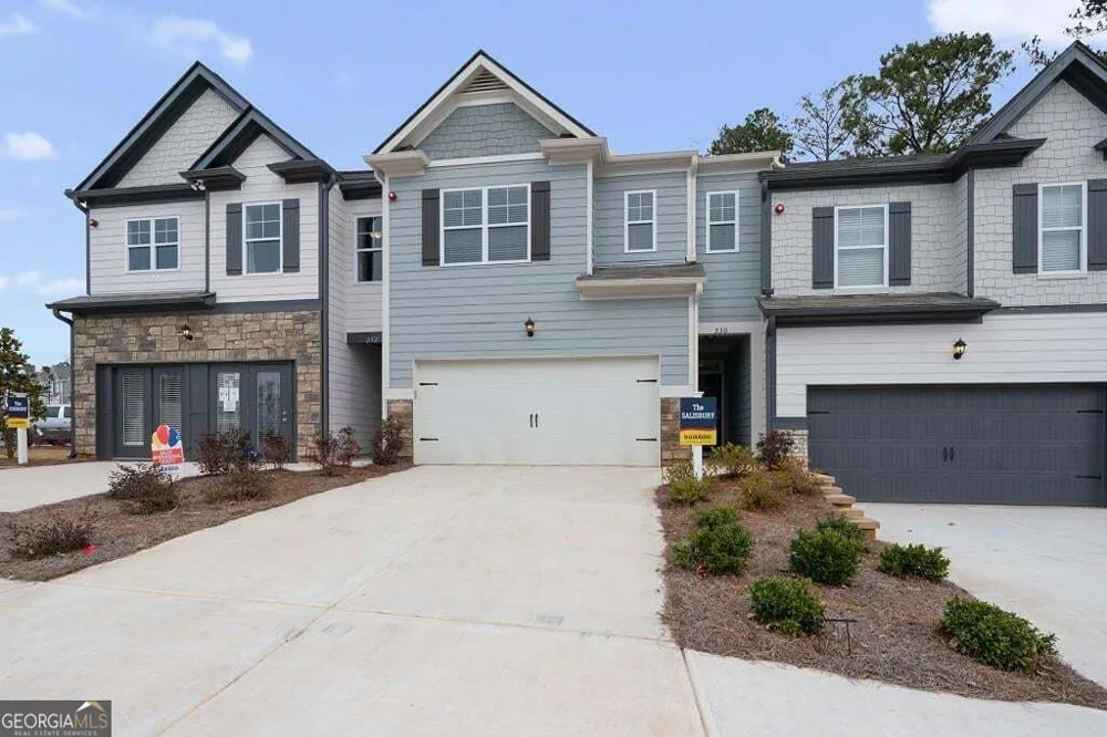 230 Lower Pheasant LN Woodstock, GA 30188