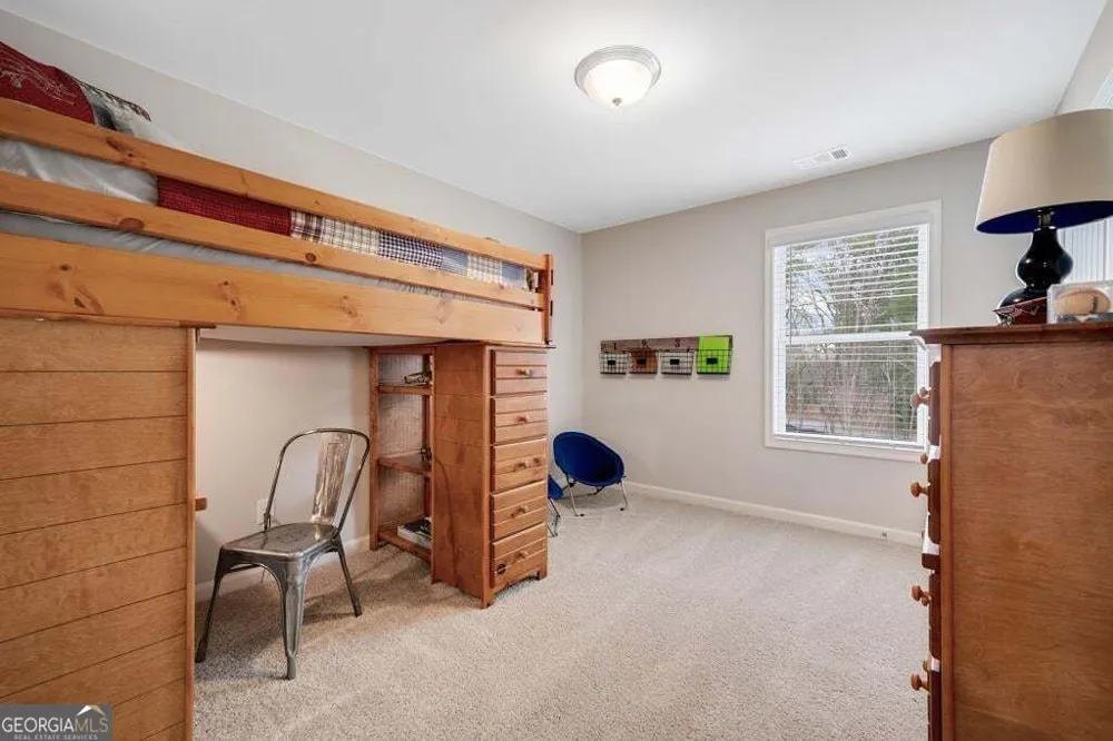230 Lower Pheasant LN Woodstock, GA 30188