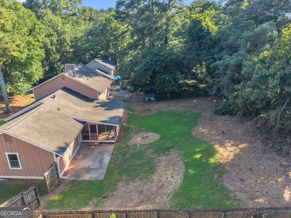 631 Brighton DR NW Lawrenceville, GA 30043