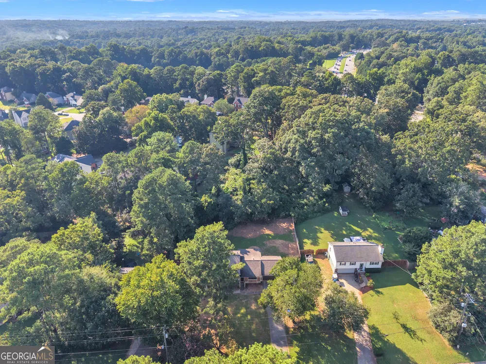 631 Brighton DR NW Lawrenceville, GA 30043