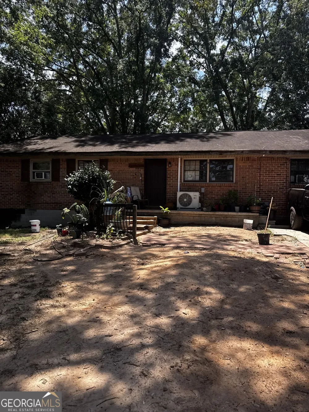 301 ESSEX DR Jonesboro, GA 30238