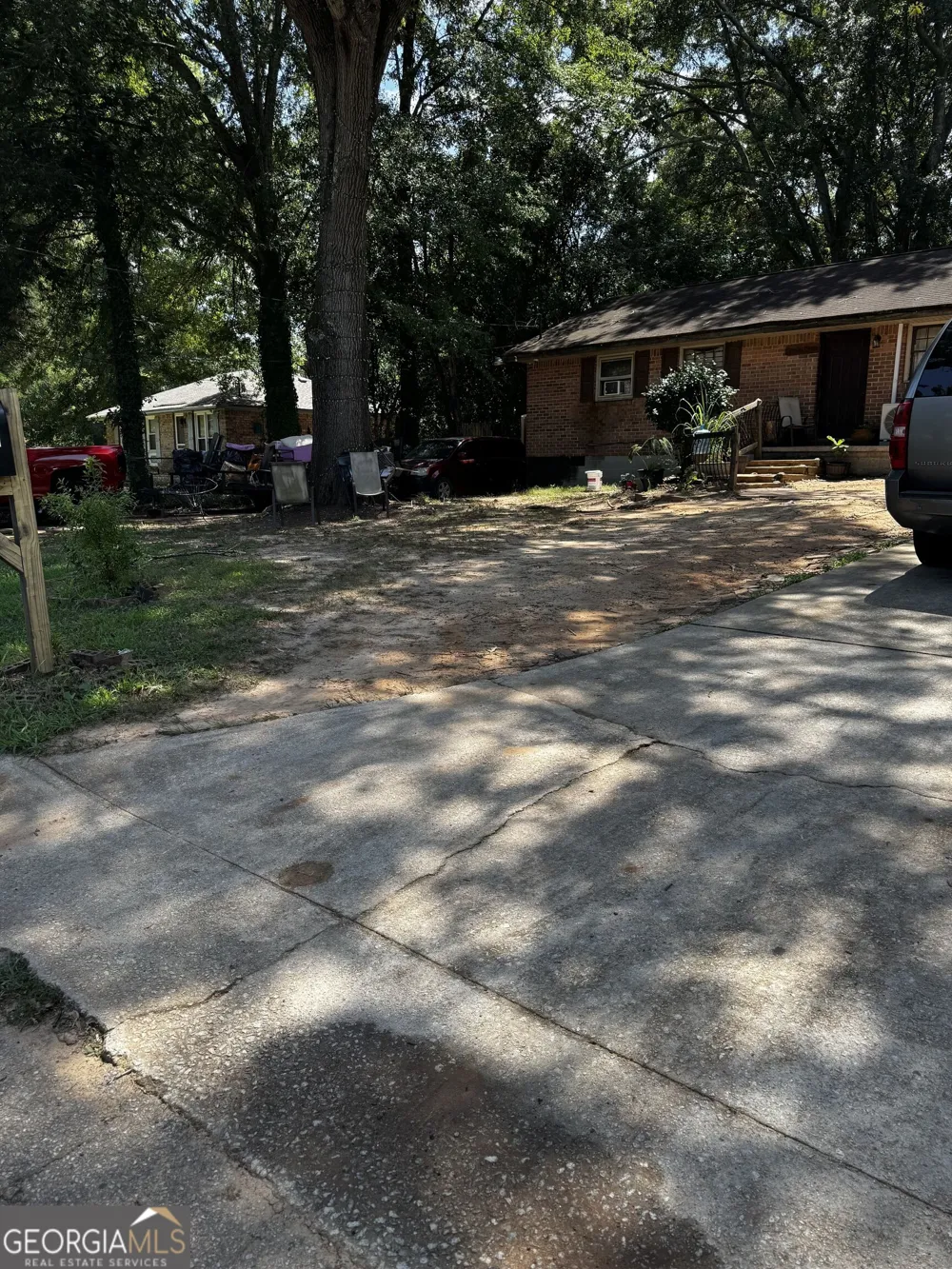301 ESSEX DR Jonesboro, GA 30238