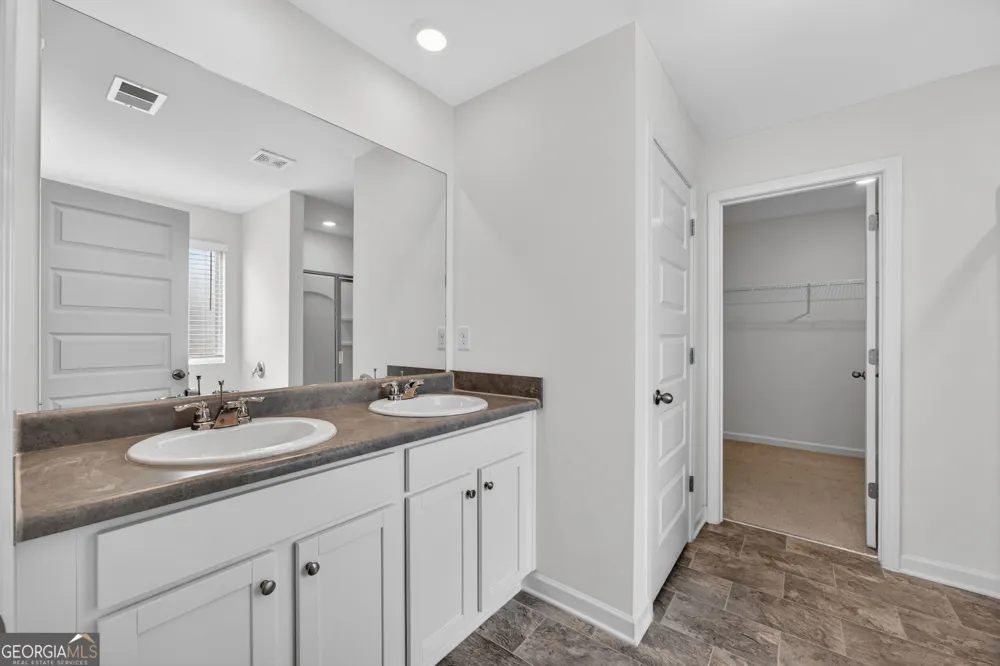 659 Azalea Bloom DR Loganville, GA 30052