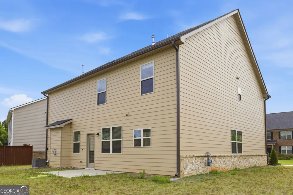 659 Azalea Bloom DR Loganville, GA 30052