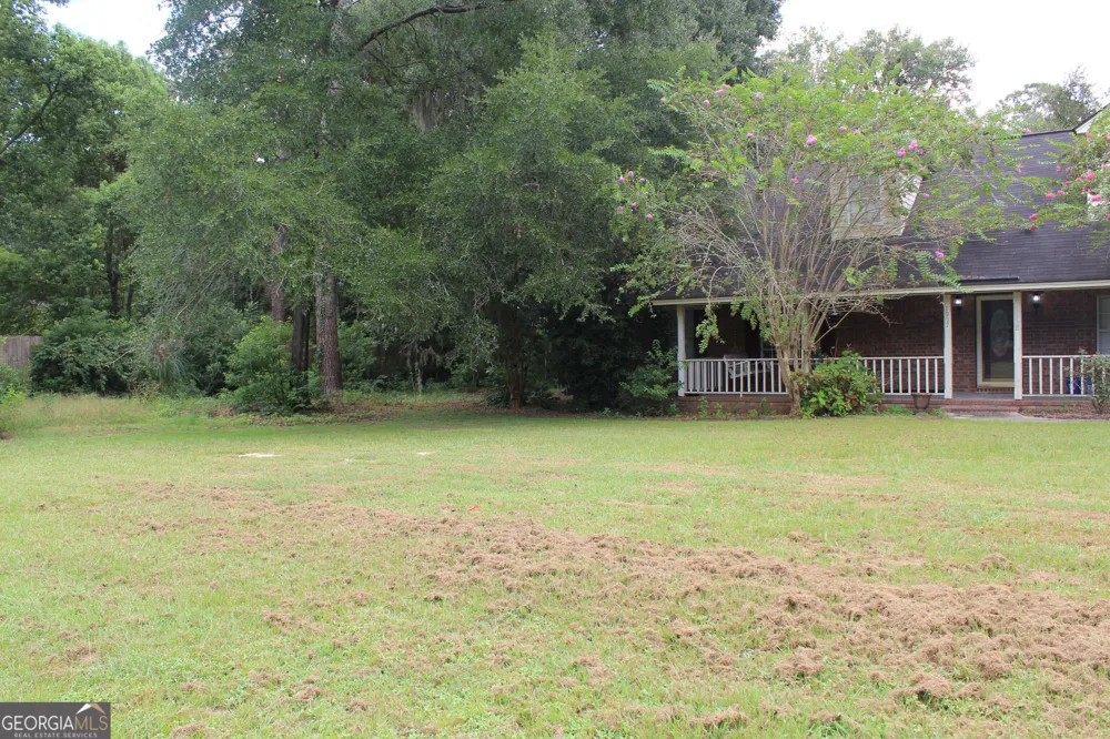 1957 Goshen RD Rincon, GA 31326