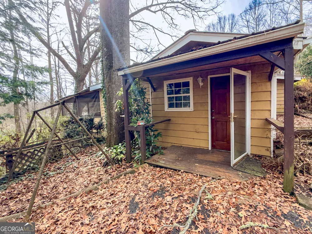2518 Bellview LN Young Harris, GA 30582