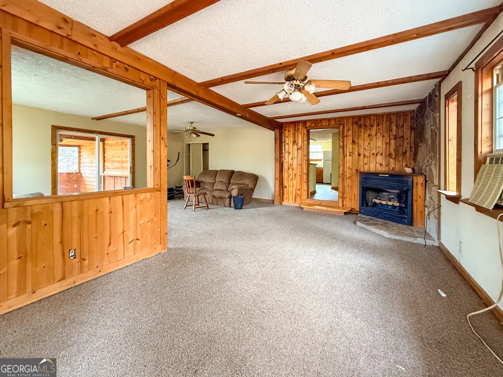 2518 Bellview LN Young Harris, GA 30582