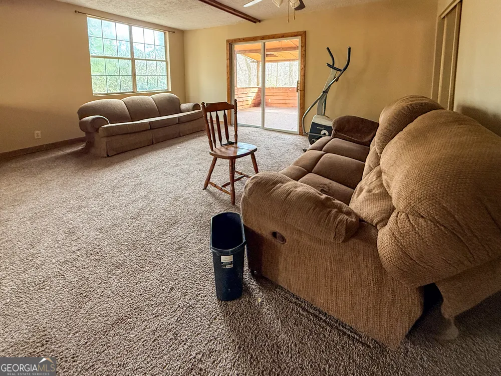 2518 Bellview LN Young Harris, GA 30582