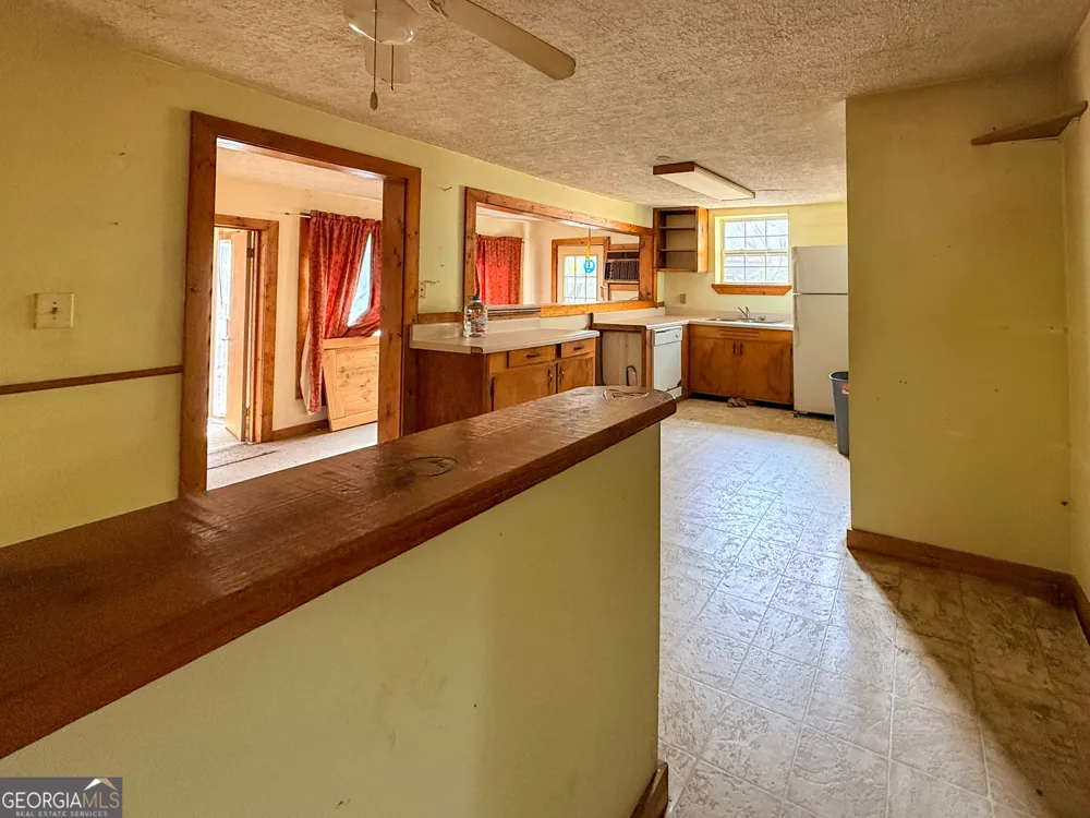 2518 Bellview LN Young Harris, GA 30582
