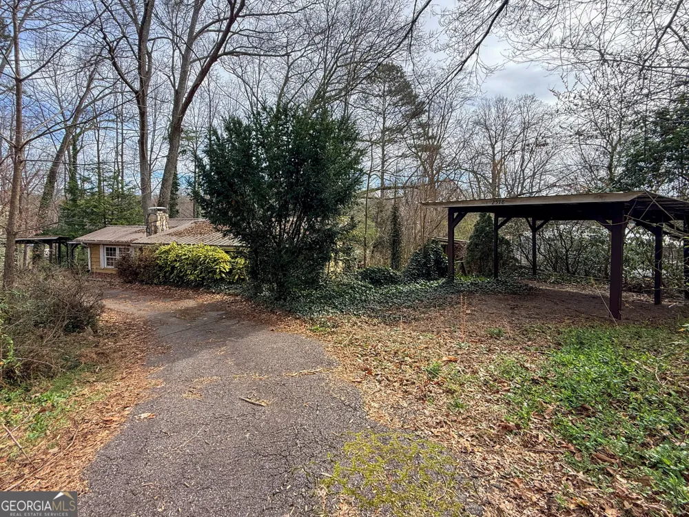 2518 Bellview LN Young Harris, GA 30582