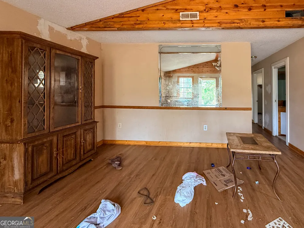 2518 Bellview LN Young Harris, GA 30582