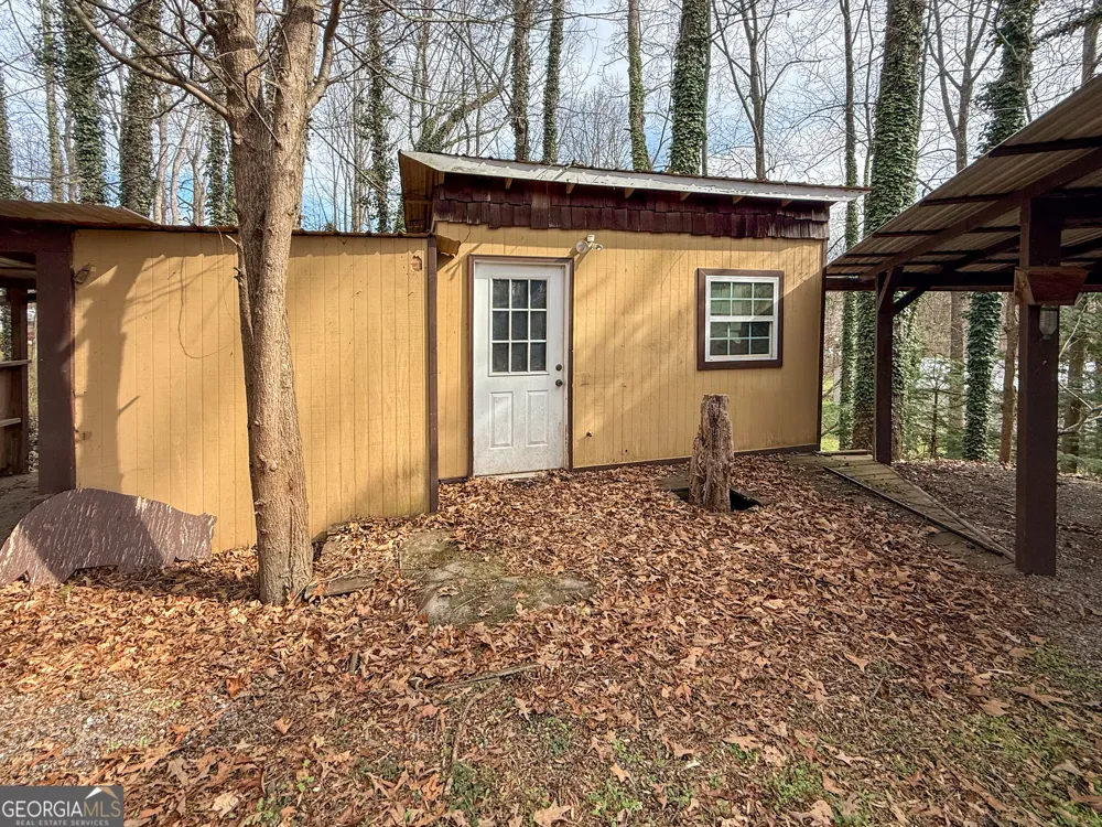 2518 Bellview LN Young Harris, GA 30582