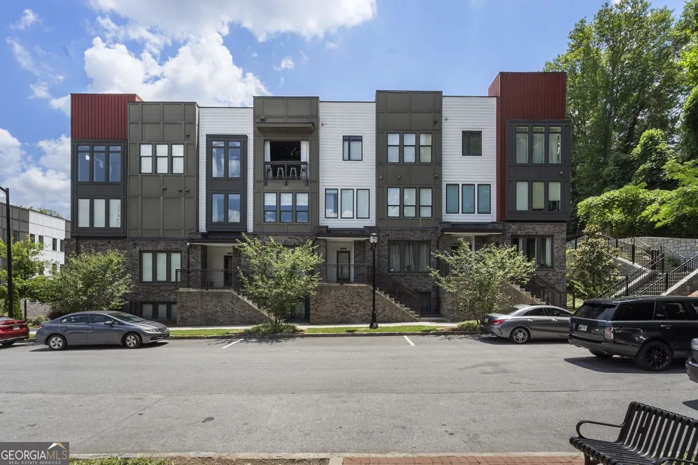 371 Pratt DR SE Atlanta, GA 30315