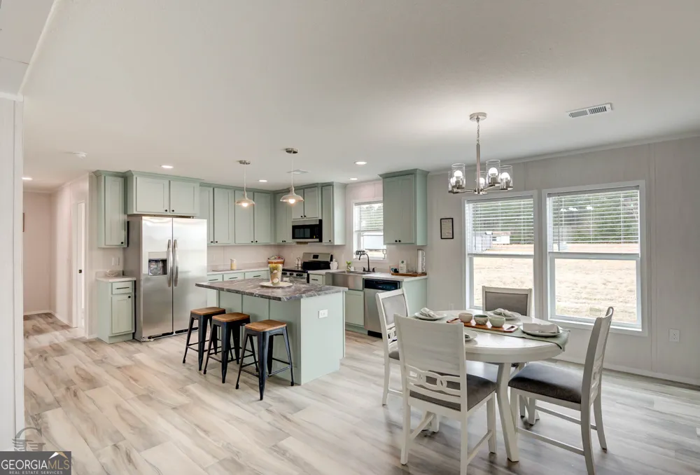 111 Stewart AVE NE Milledgeville, GA 31061