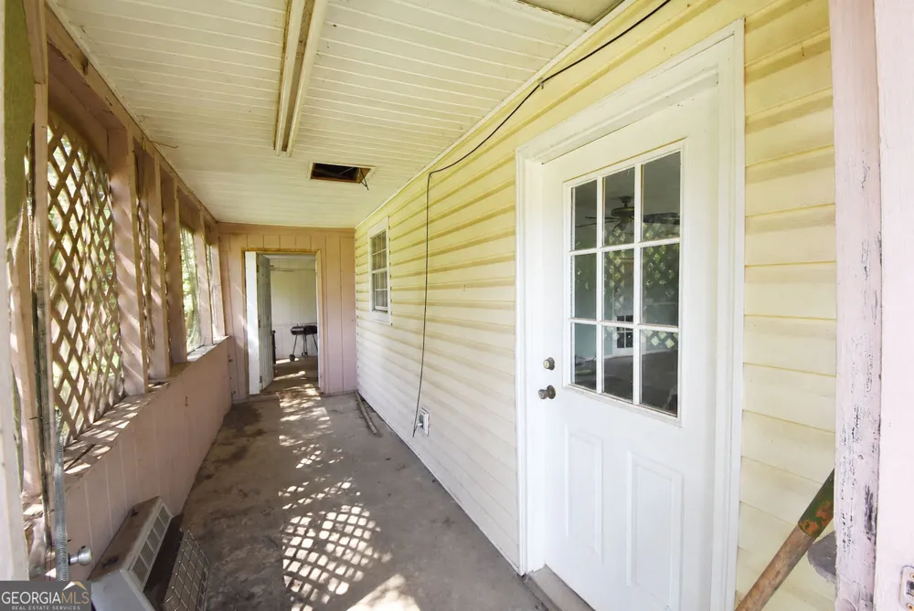 269 N Dorsey RD Hampton, GA 30228