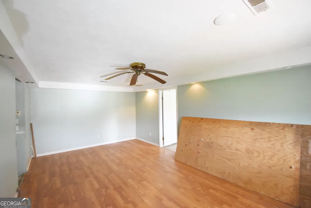 269 N Dorsey RD Hampton, GA 30228