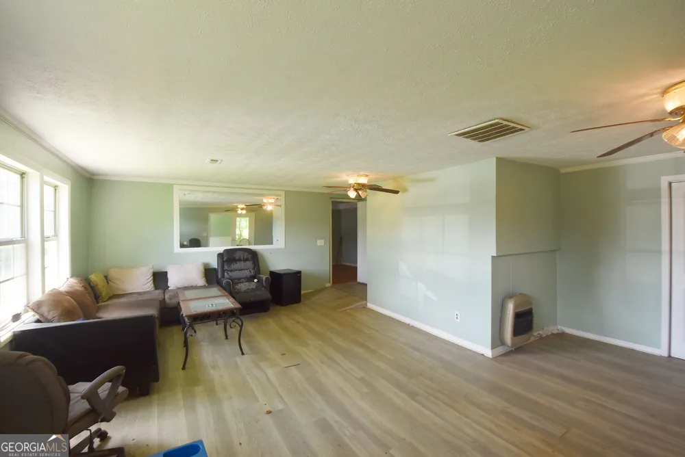 269 N Dorsey RD Hampton, GA 30228