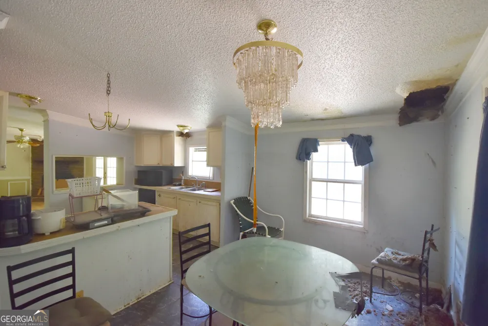 269 N Dorsey RD Hampton, GA 30228