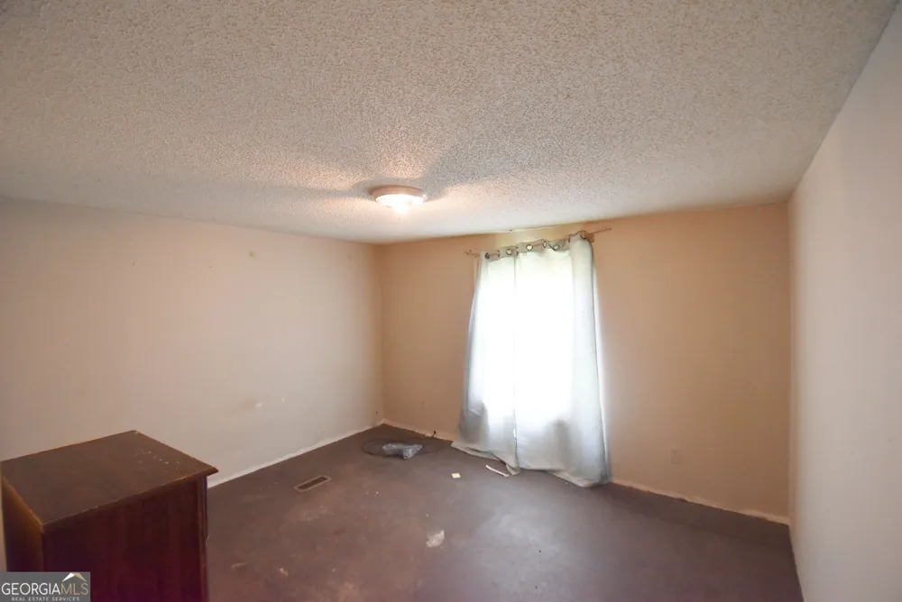 269 N Dorsey RD Hampton, GA 30228