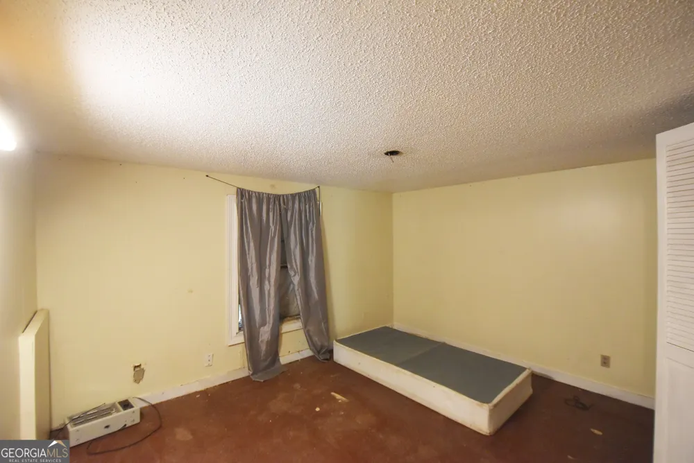 269 N Dorsey RD Hampton, GA 30228