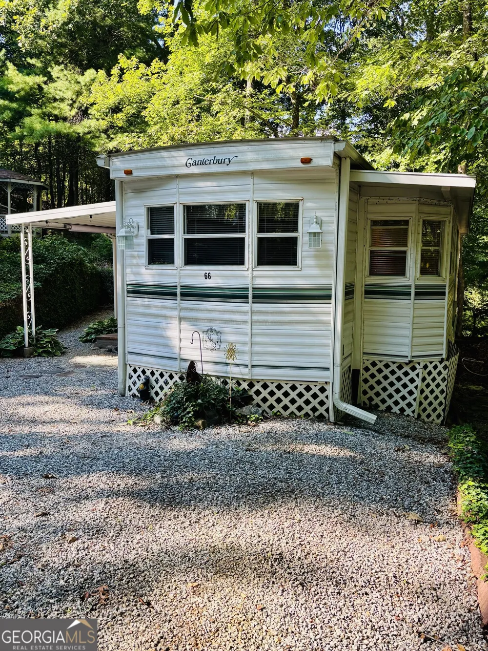 66 Timberview DR Cleveland, GA 30528