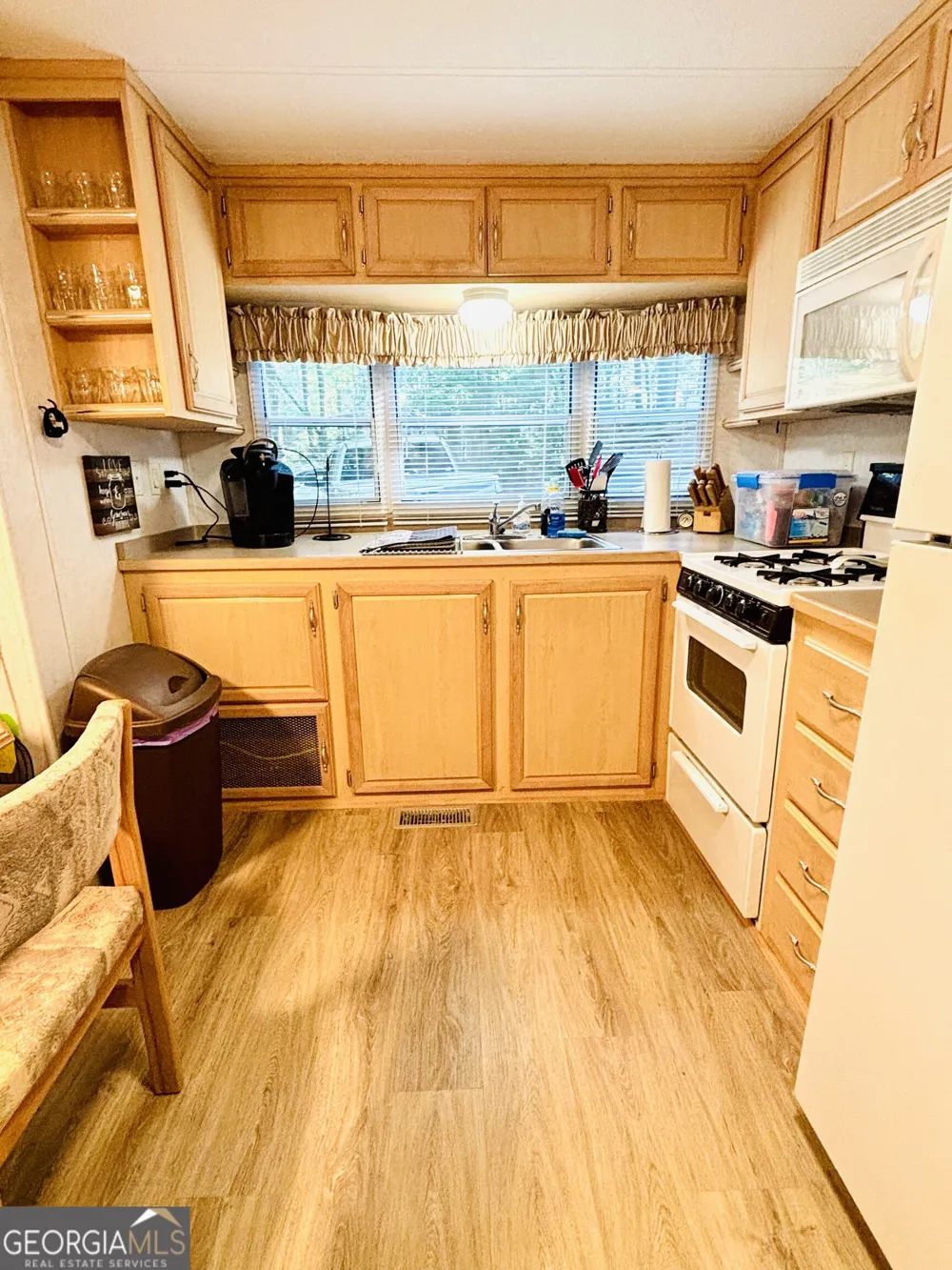 66 Timberview DR Cleveland, GA 30528