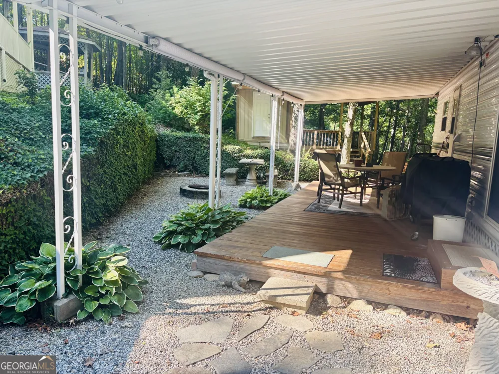 66 Timberview DR Cleveland, GA 30528