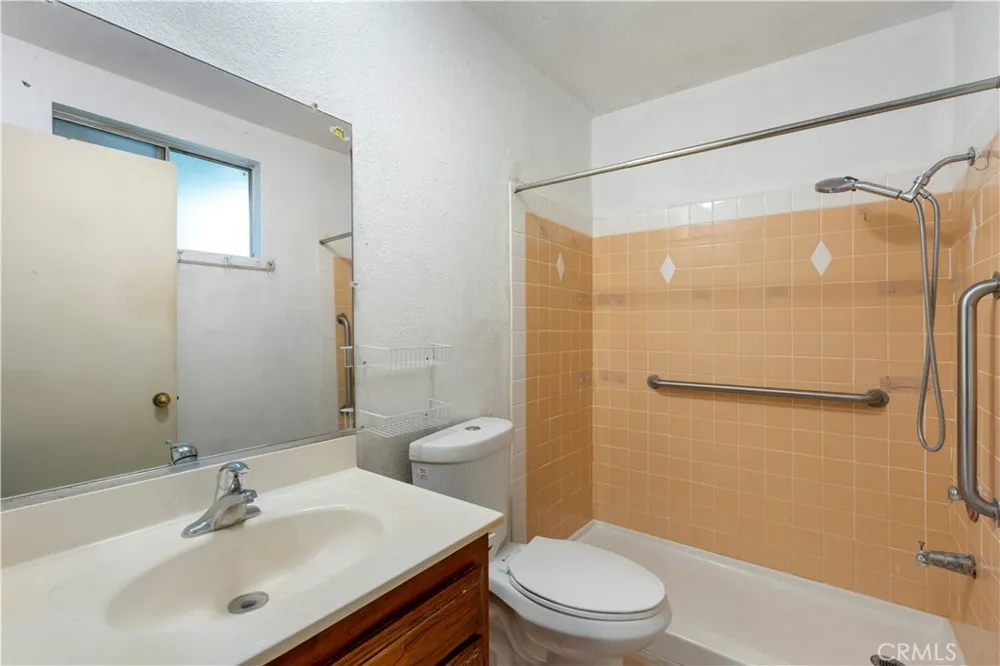 523 W Locust Street Ontario, CA 91762