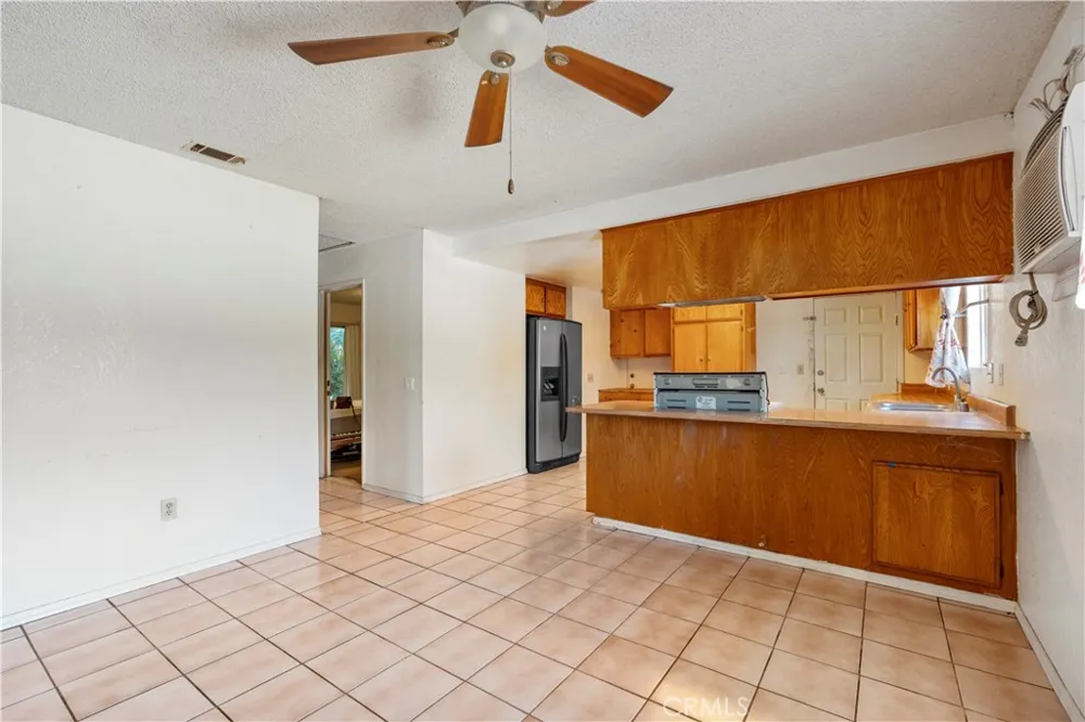 523 W Locust Street Ontario, CA 91762