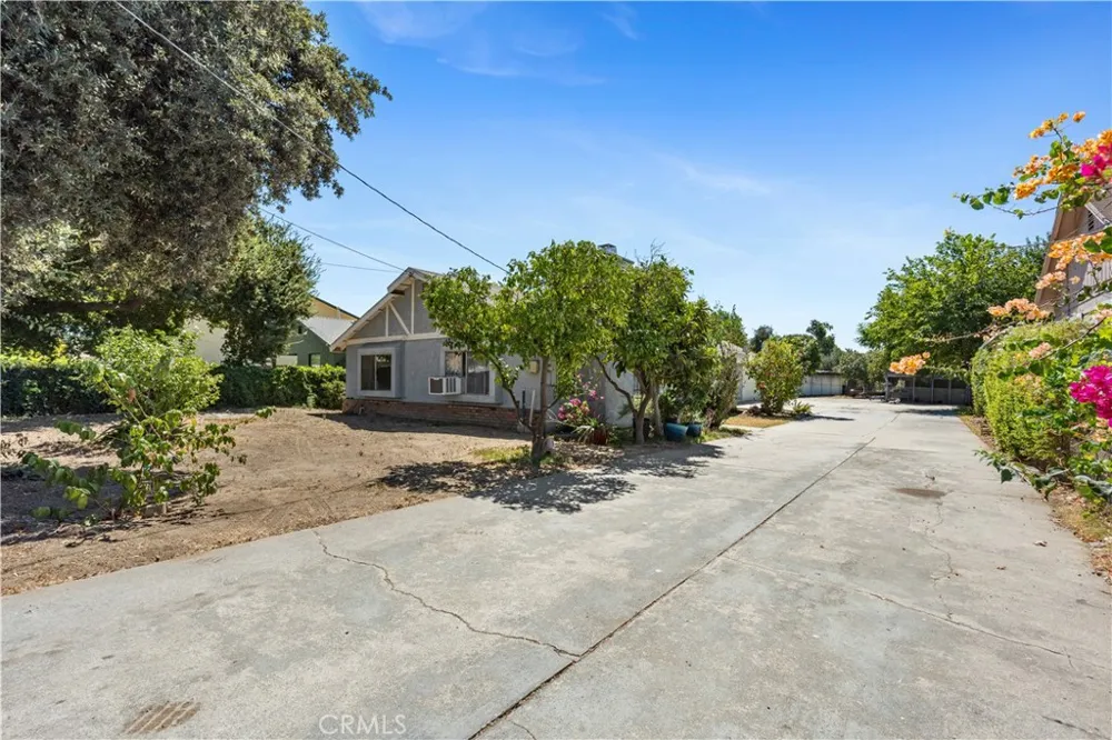 523 W Locust Street Ontario, CA 91762
