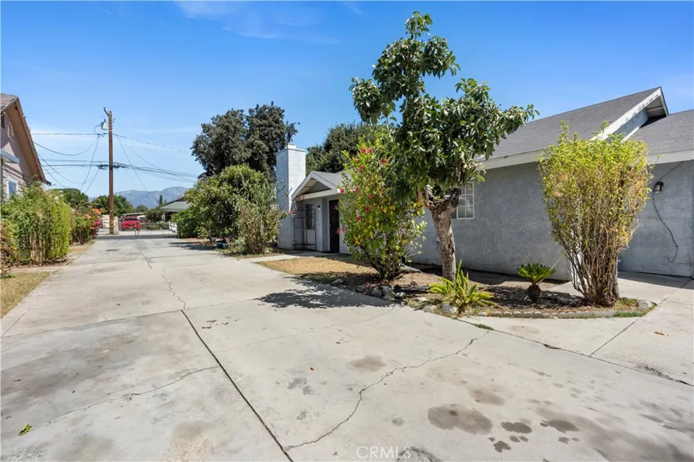 523 W Locust Street Ontario, CA 91762