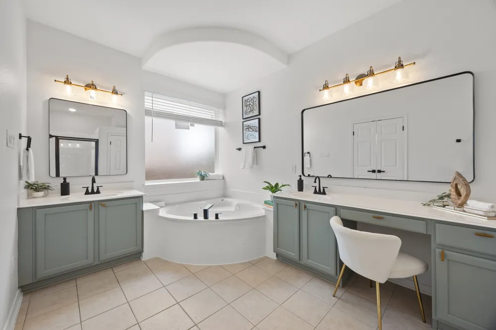 1245 Lacey Oak Loop Round Rock, TX 78681