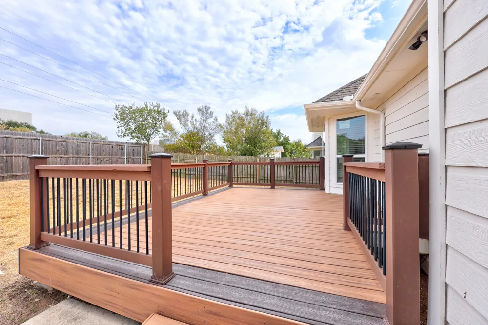 1245 Lacey Oak Loop Round Rock, TX 78681