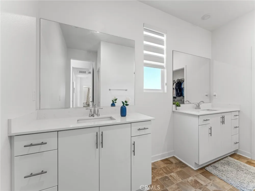 598 Meadowood Fallbrook, CA 92028