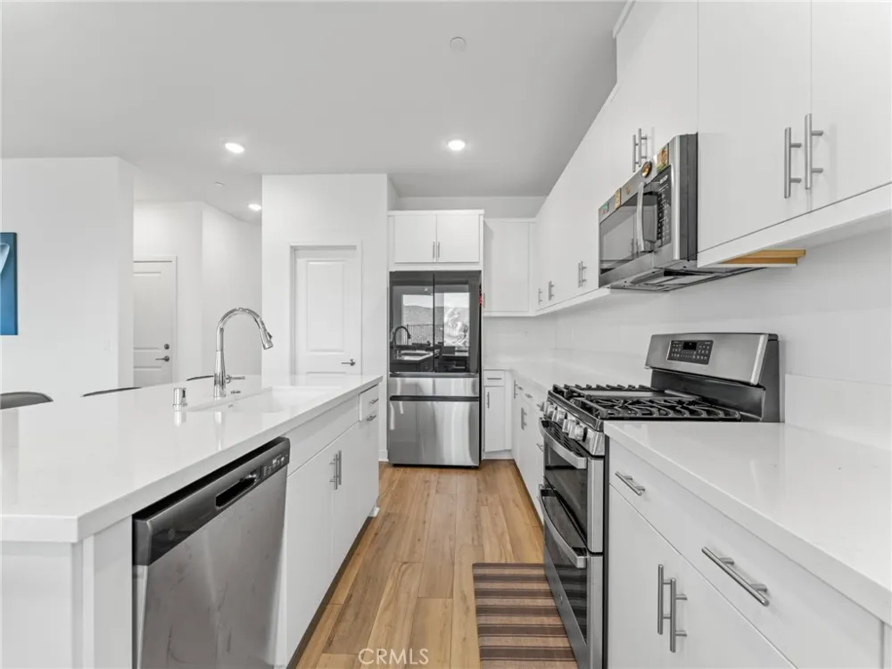 598 Meadowood Fallbrook, CA 92028