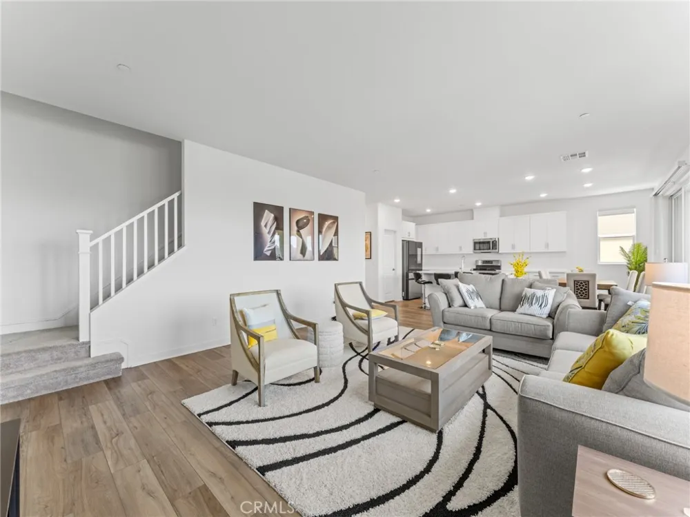 598 Meadowood Fallbrook, CA 92028