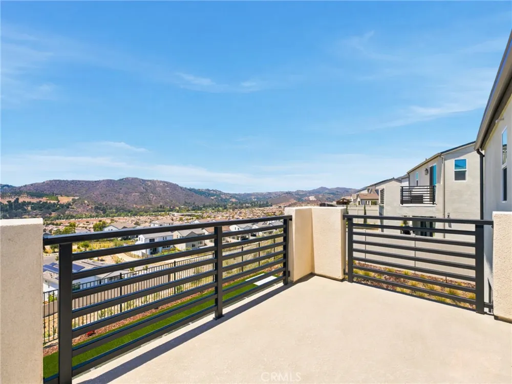 598 Meadowood Fallbrook, CA 92028