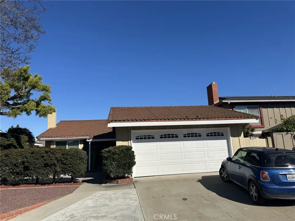 9792 Spruce Court Cypress, CA 90630