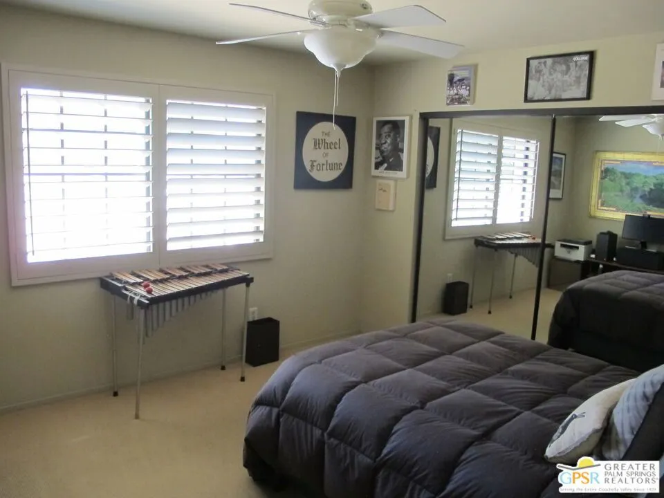 1586 S San Mateo Drive Palm Springs, CA 92264