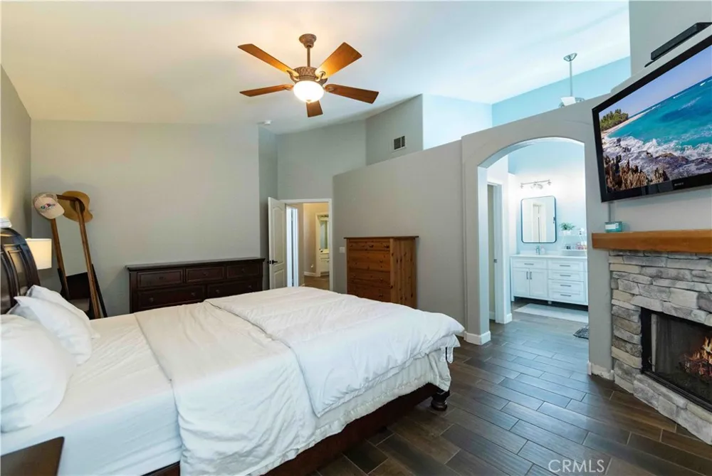 39687 Corte Gata Murrieta, CA 92562