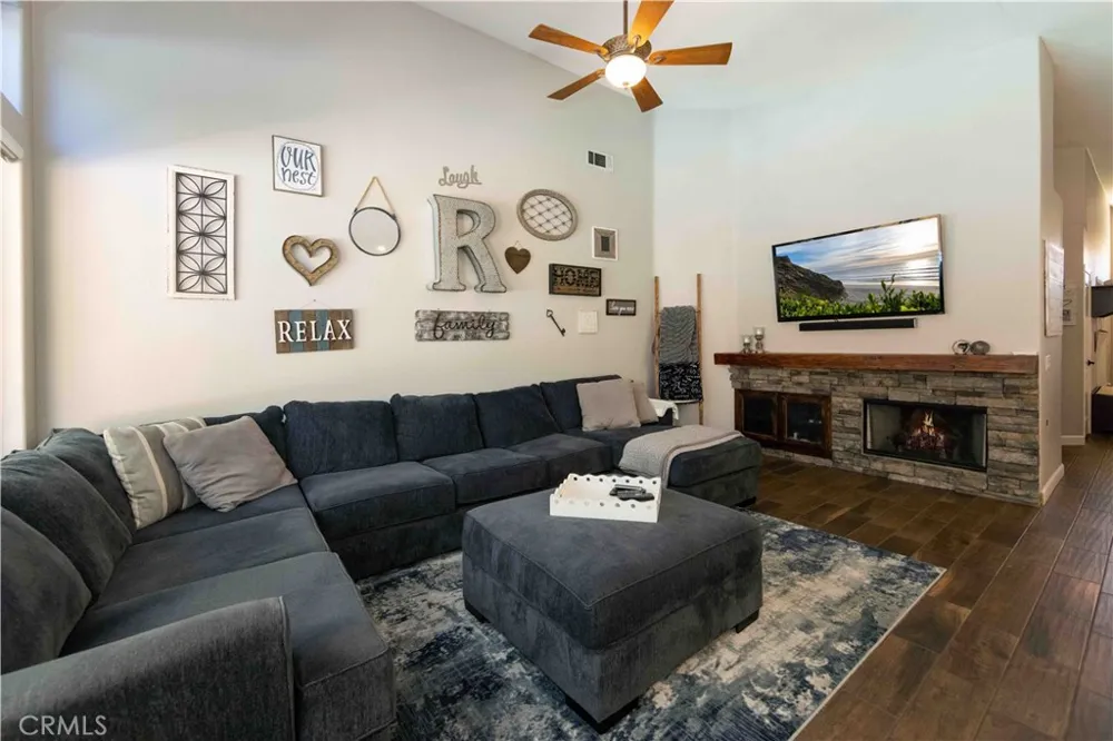 39687 Corte Gata Murrieta, CA 92562